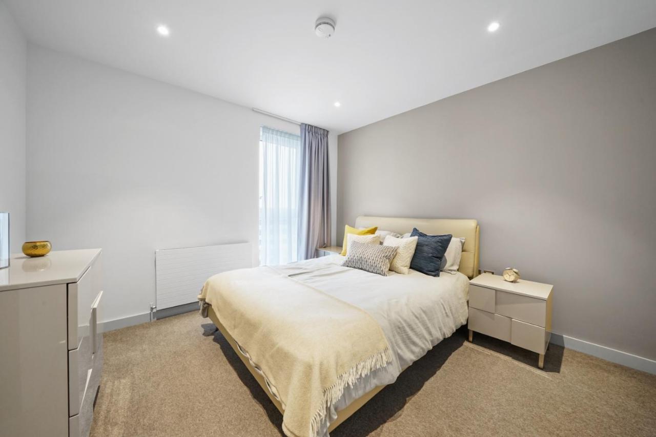 Cityview London Apartments Bagian luar foto